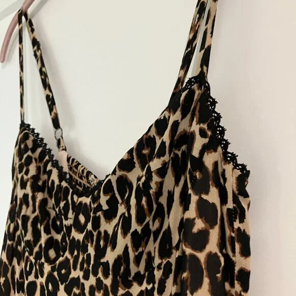 Reformation Felda Dress in Leo Animal Print Size 6 - Picture 6 of 15